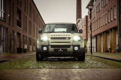 Land Rover Defender Heritage Customs 6cil | 3 ZITS! Heritage Customs