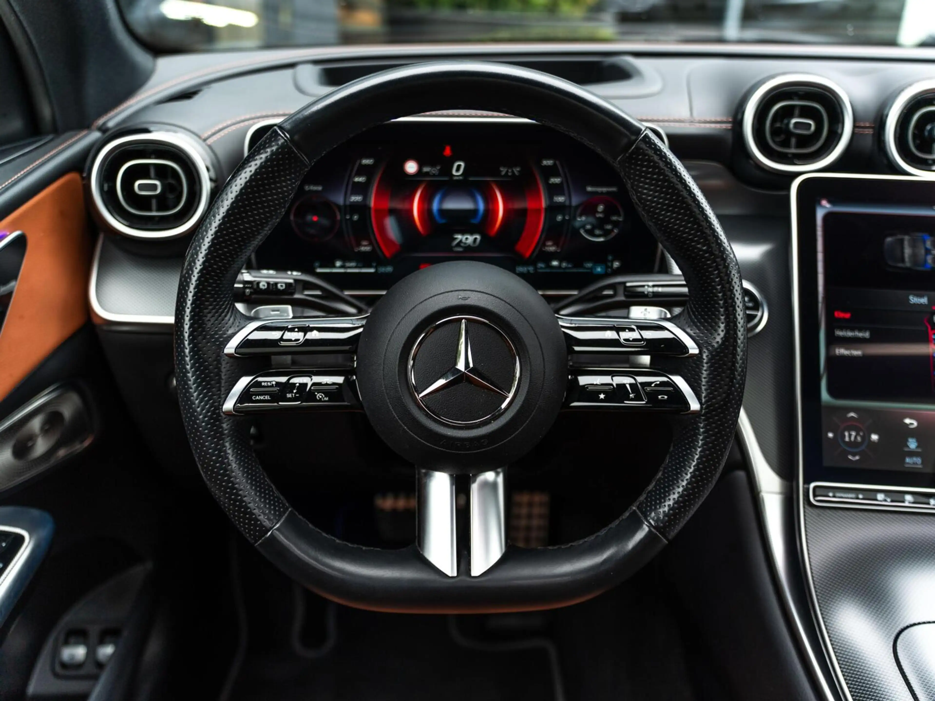 Mercedes-Benz GLC 400 400e 4MATIC AMG Line|PANO|BURMESTER|4WS — photo 11