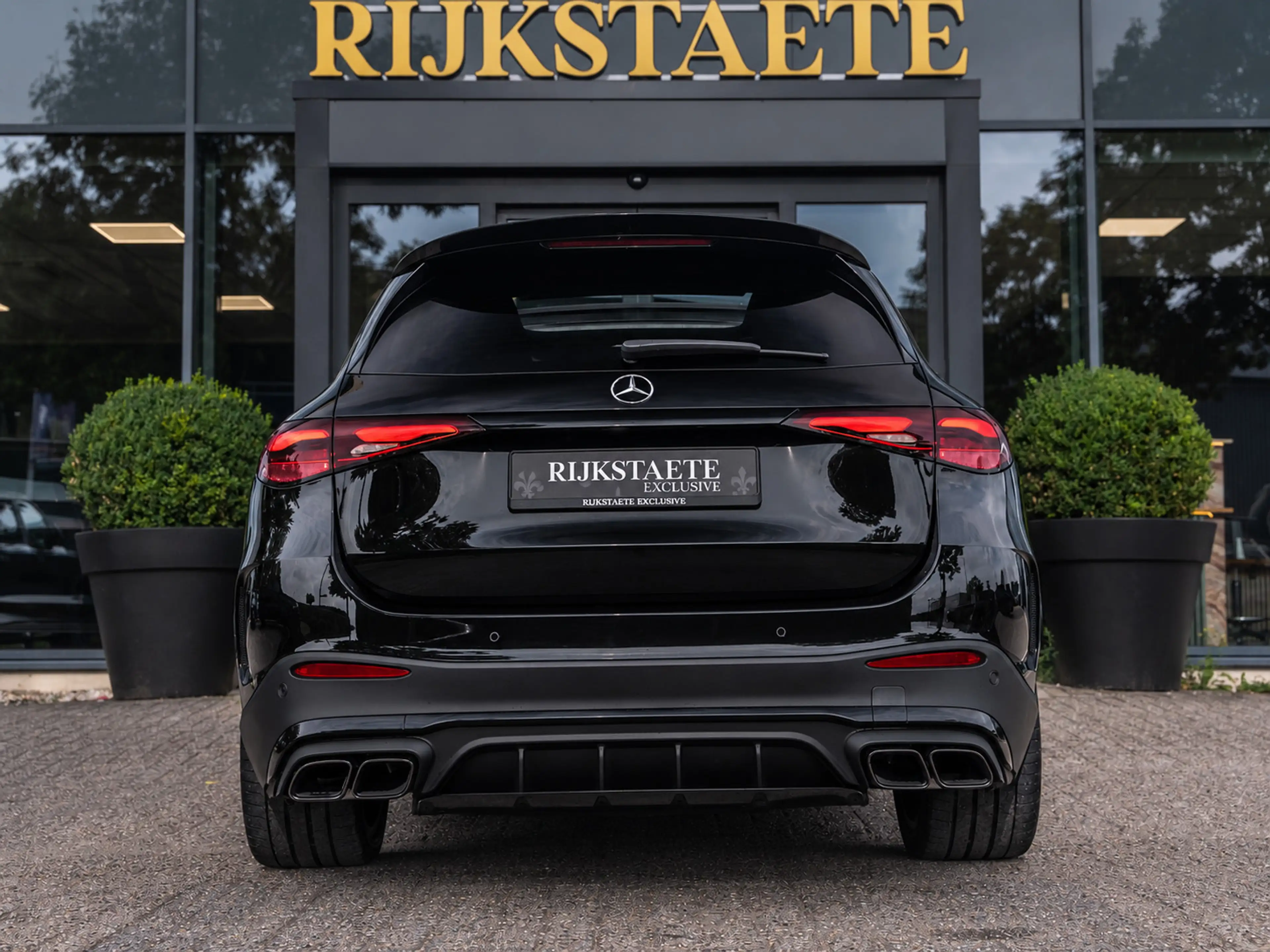 Mercedes-Benz GLC 400 400e 4MATIC AMG Line|PANO|BURMESTER|4WS — photo 8