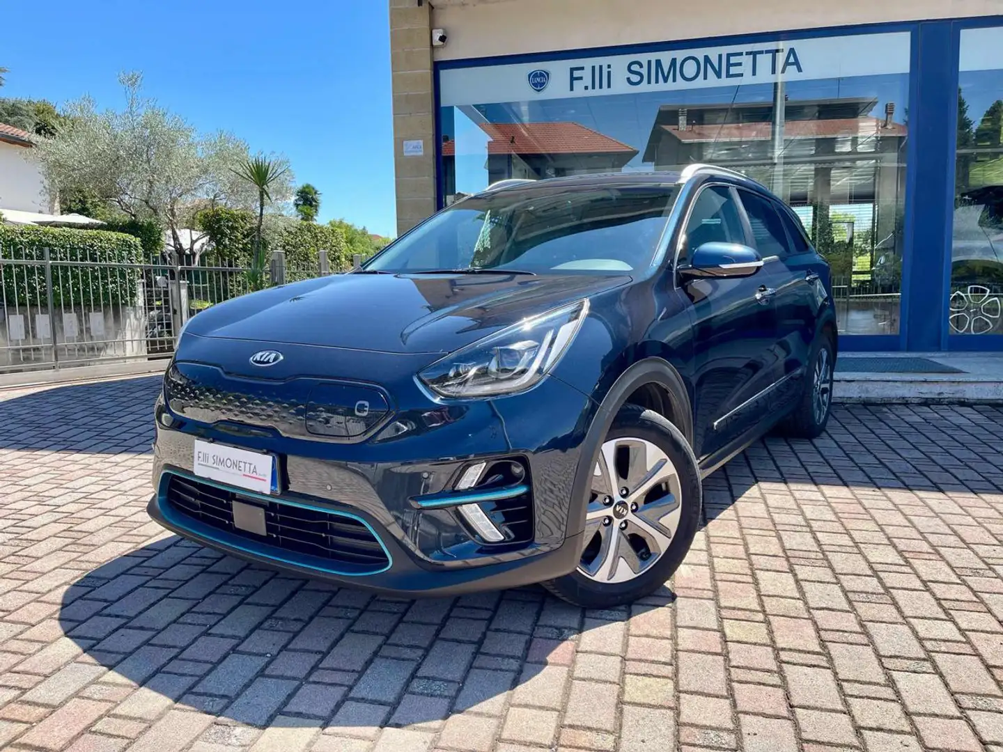 Kia e-Niro 64 kWh Evolution Blu/Azzurro - 1