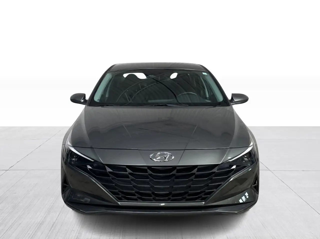 Hyundai ELANTRA снимка Hyundai ELANTRA