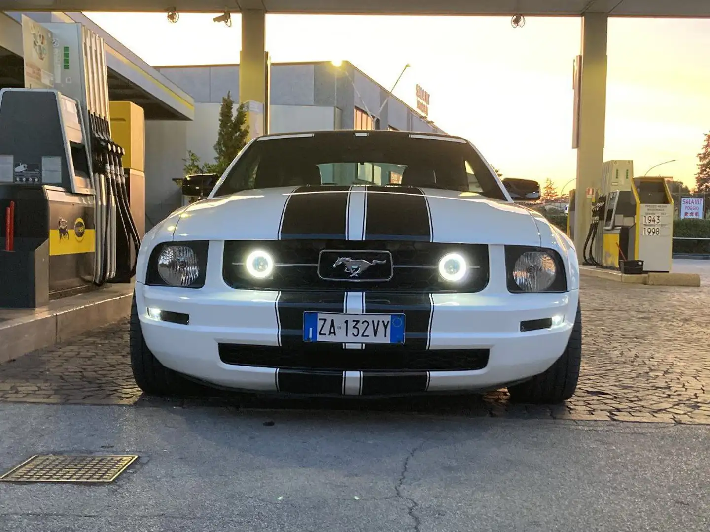 Ford Mustang Bianco - 1