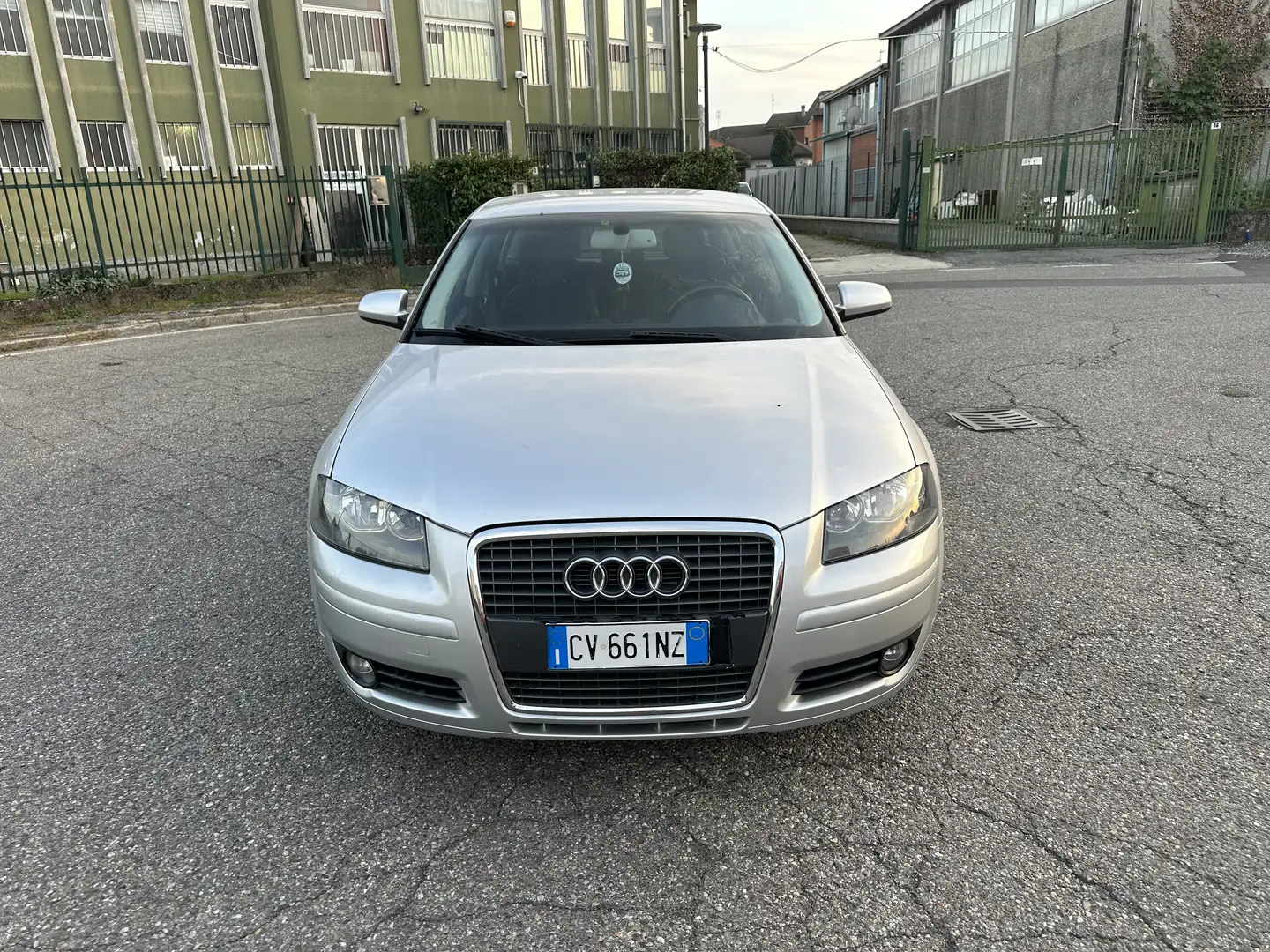 Audi A3 Sportback 2.0 FSI Automatica, 104.000KM, Euro 4 Argent - 2