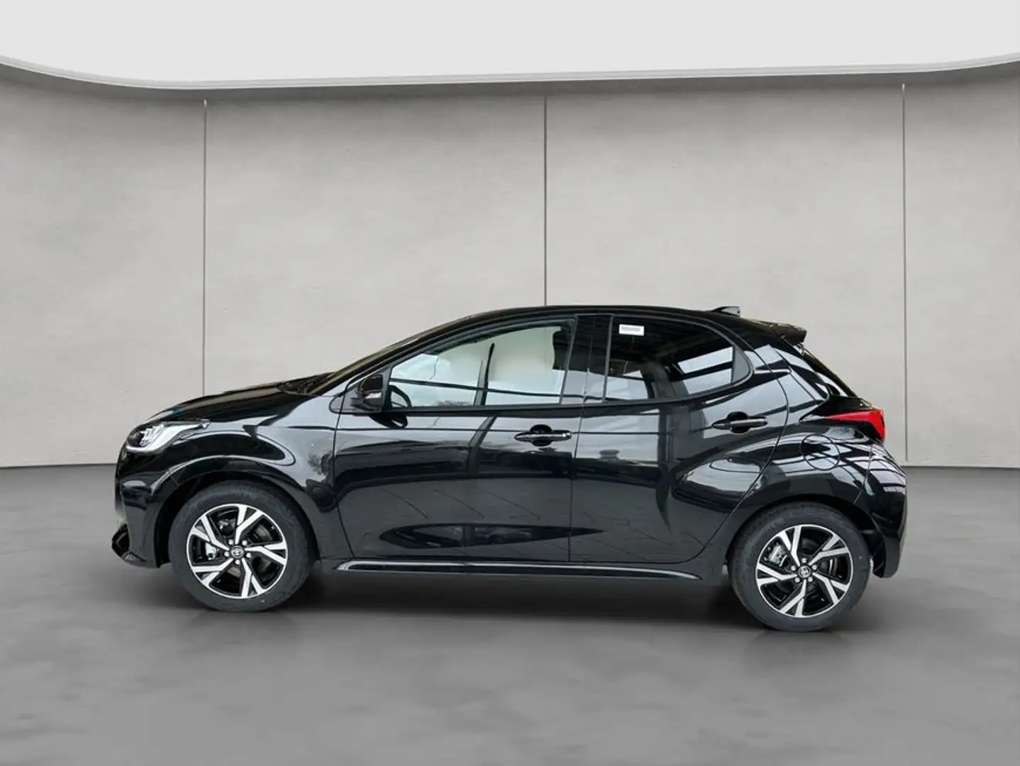 Toyota Yaris Hybrid 116 1.5 VVT-i Teamplayer 68 kW, 5-tür Noir - 2