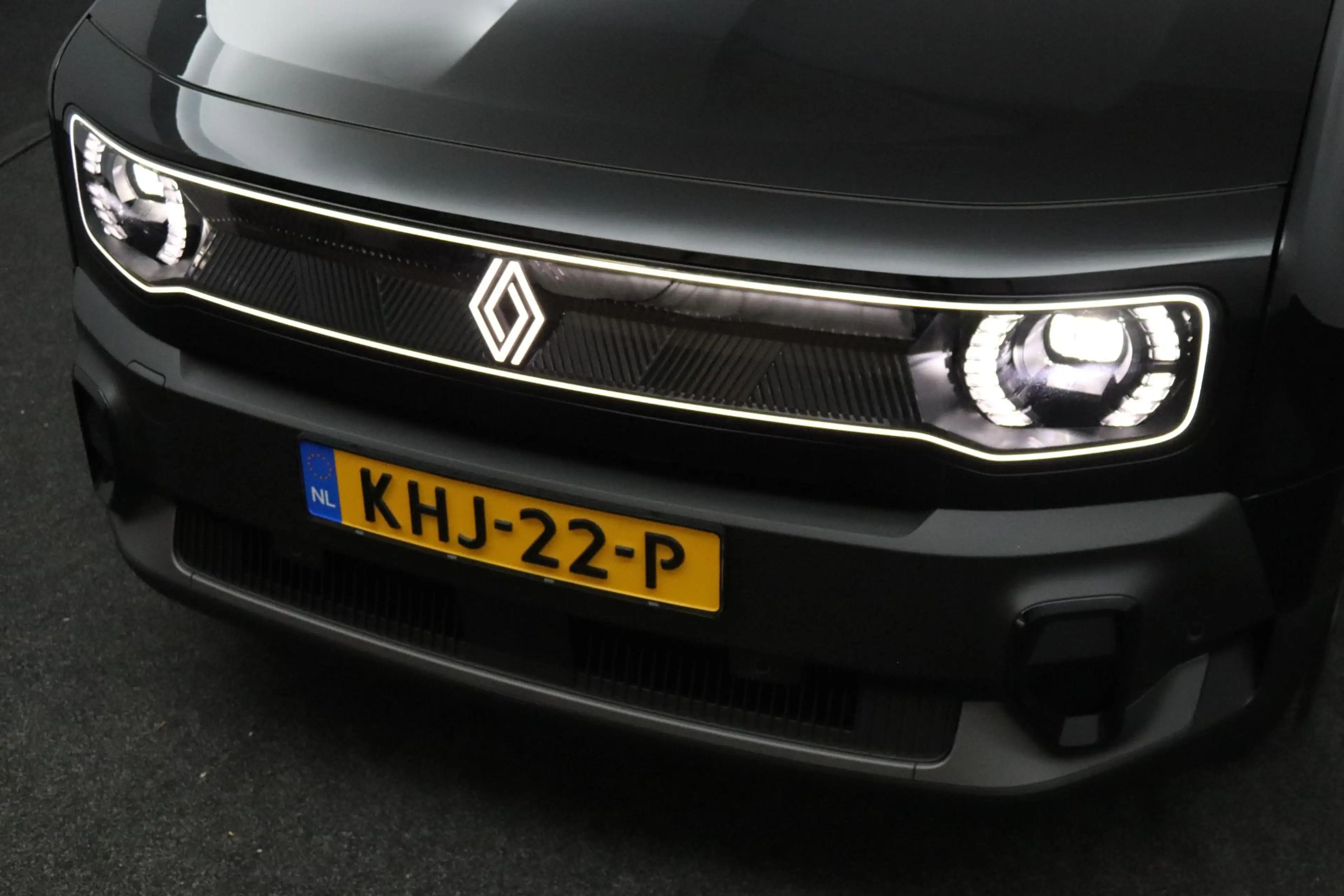 Renault R 4 comfort range iconic 52 kWh | Pack Advanced Drivin — photo 19