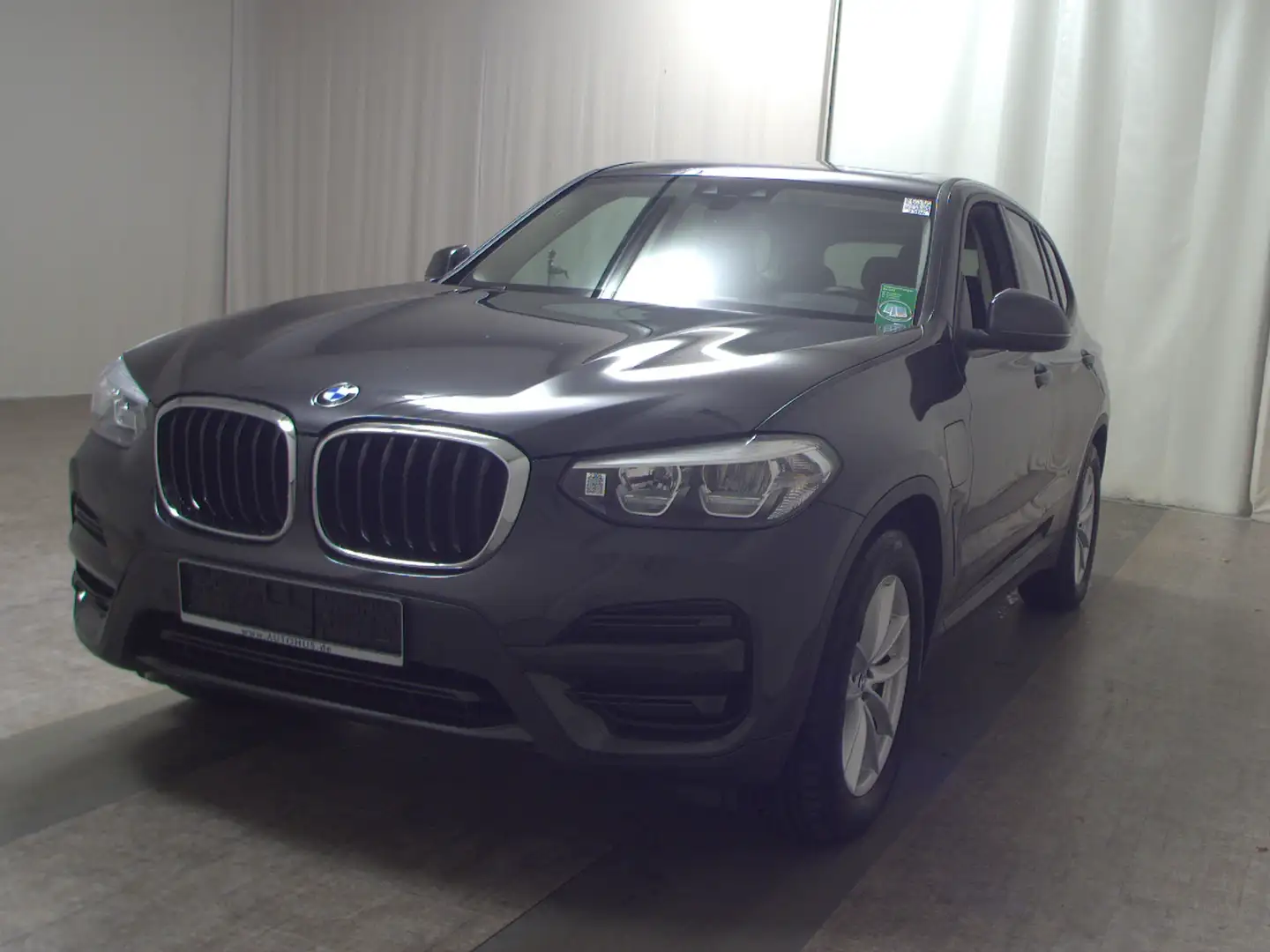 BMW X3 xDrive30e Advantage Navi PDC LED Panorama Grau - 2