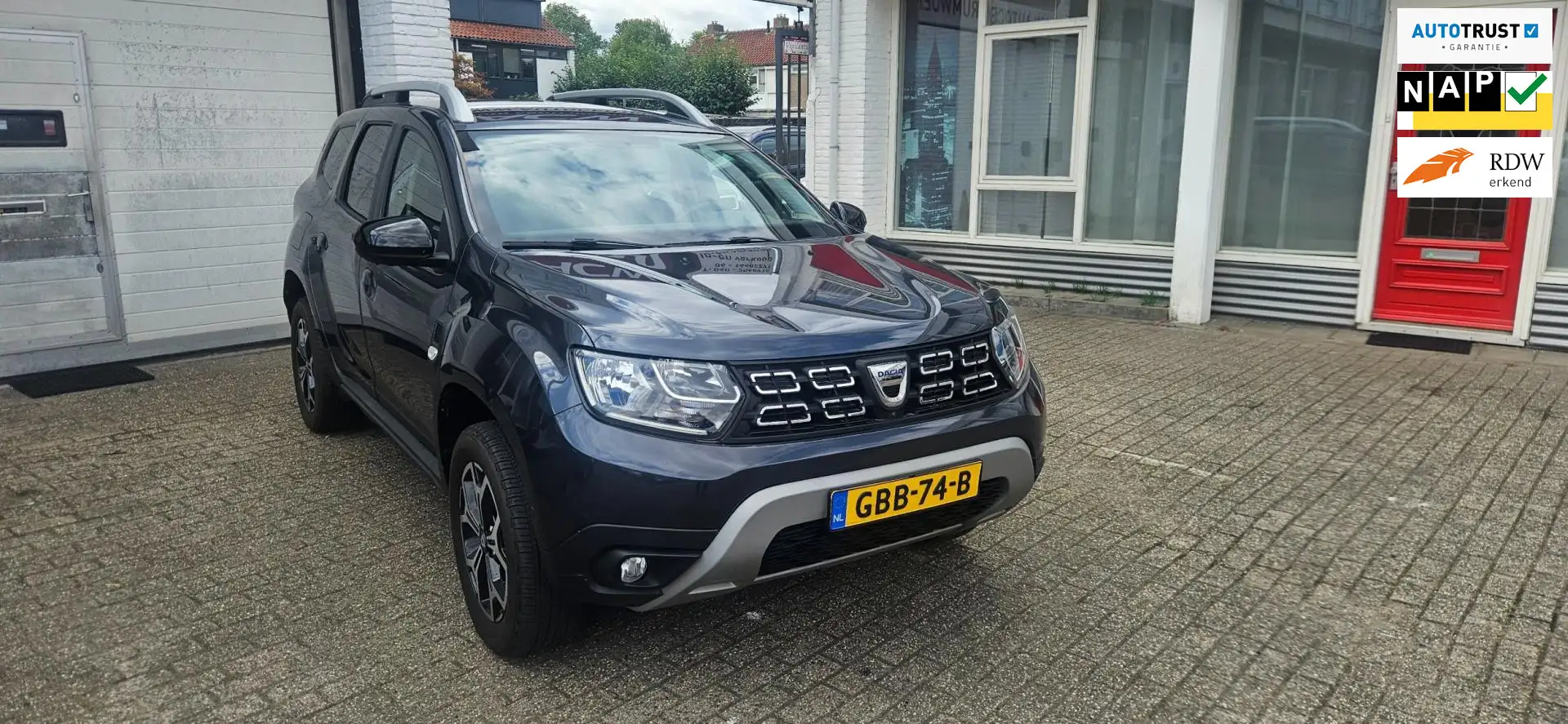 Dacia Duster 1.3 TCe Prestige Grijs - 1