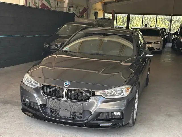 BMW 335 335dA Touring xDrive Sport