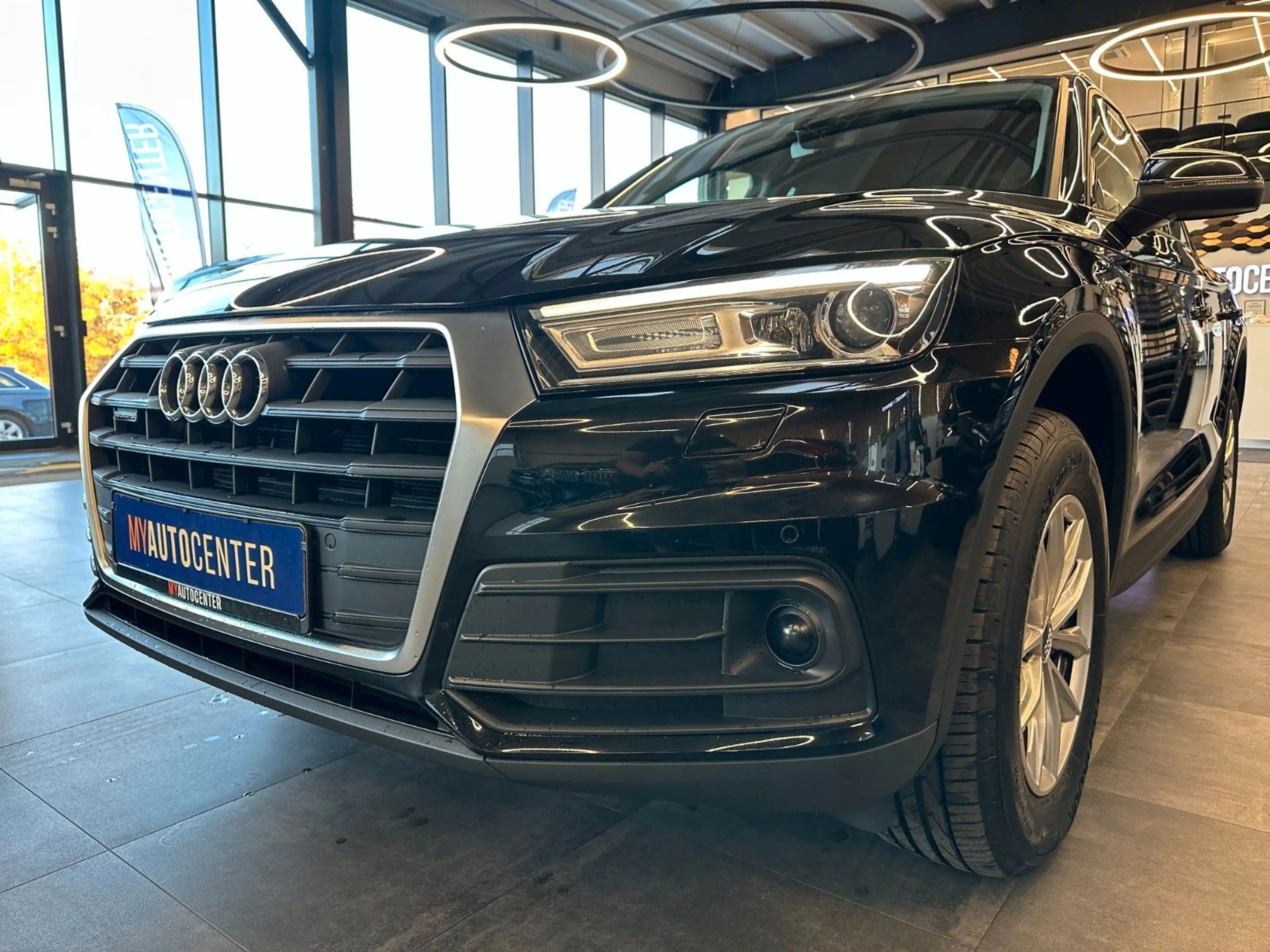 Audi Q5 *KEYLES*3-ZONEN*AHK*ACC*CAM*SPHTA*LED* — photo 4