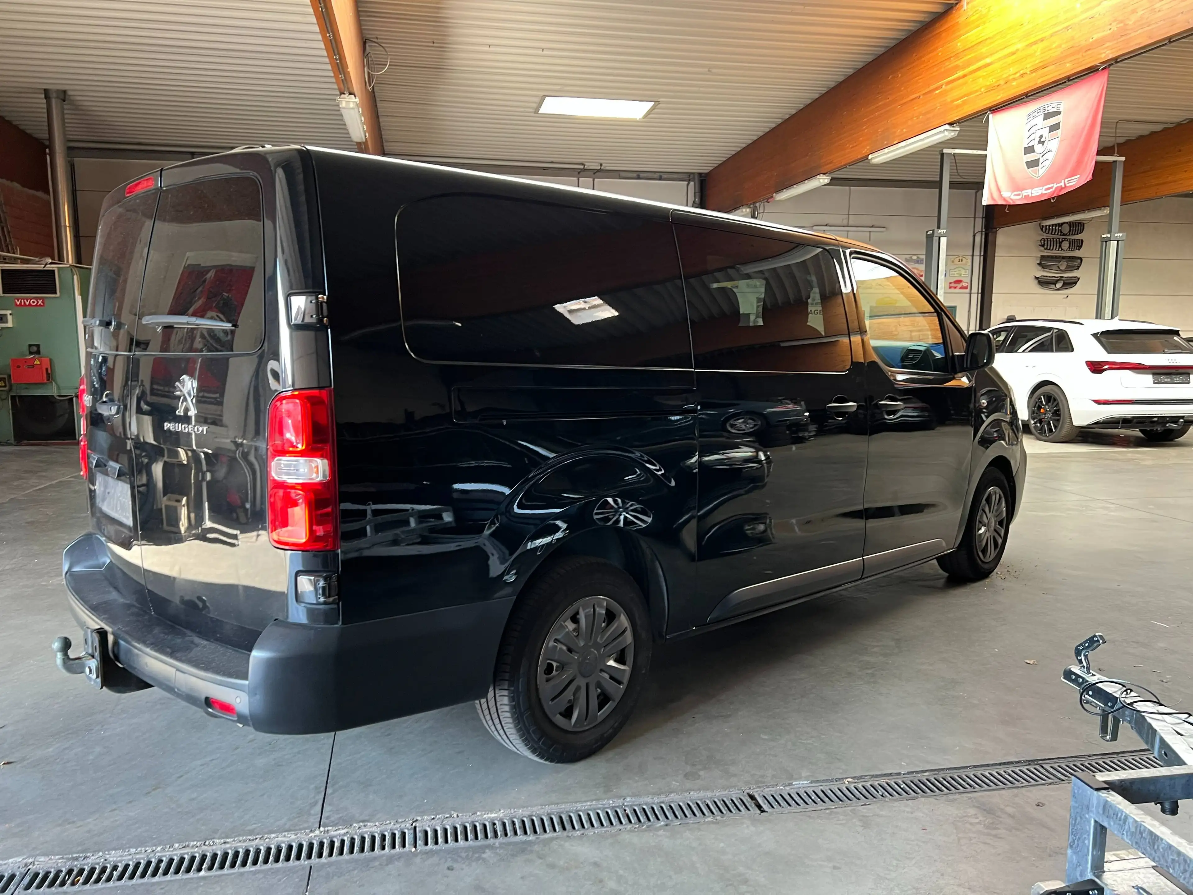 Peugeot Expert 2.0 HDi ** DUBBELE CAB *** 6 PL ** 2 schuifdeuren ** — photo 6