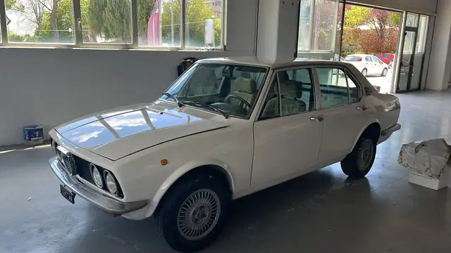 Alfa Romeo Alfetta Alfetta 1.8