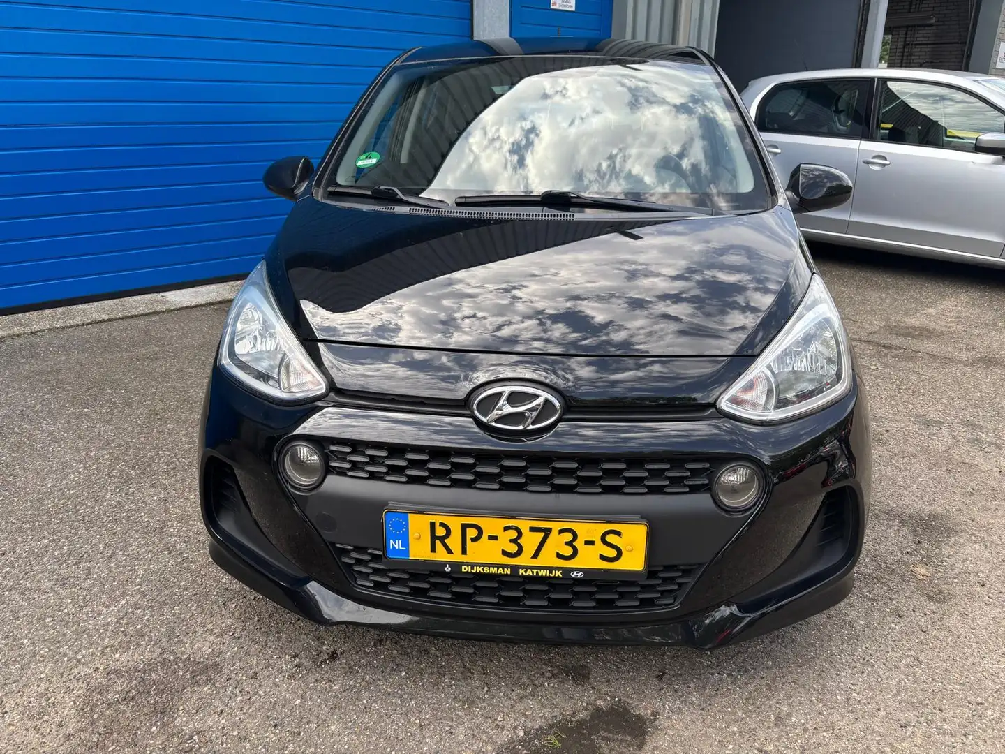Hyundai i10 1.0i Comfort Zwart - 2