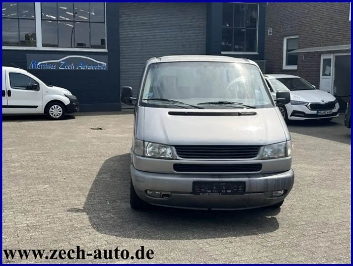 Volkswagen VW T4 Multivan 2,5 Benzin mit LPG *HU bis 08/202 Grau - 2
