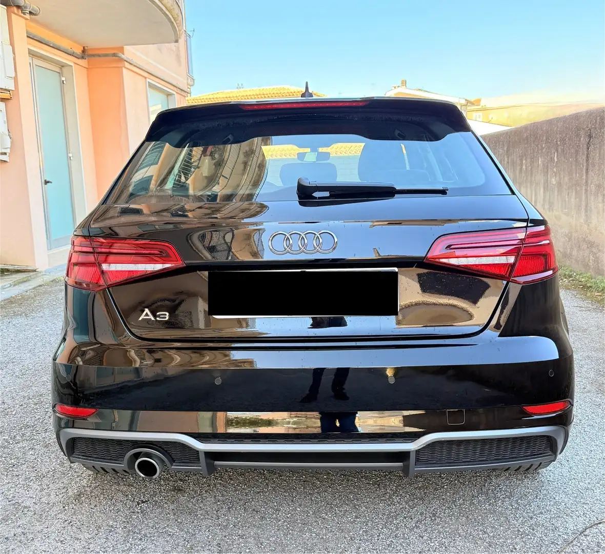 Audi A3 Sportback 30 1.6 tdi Admired 116cv Nero - 2