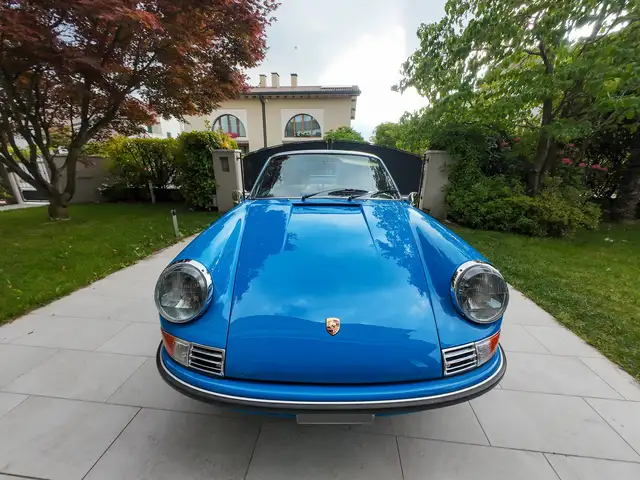 Porsche 911 2.4E Tappo olio Esterno