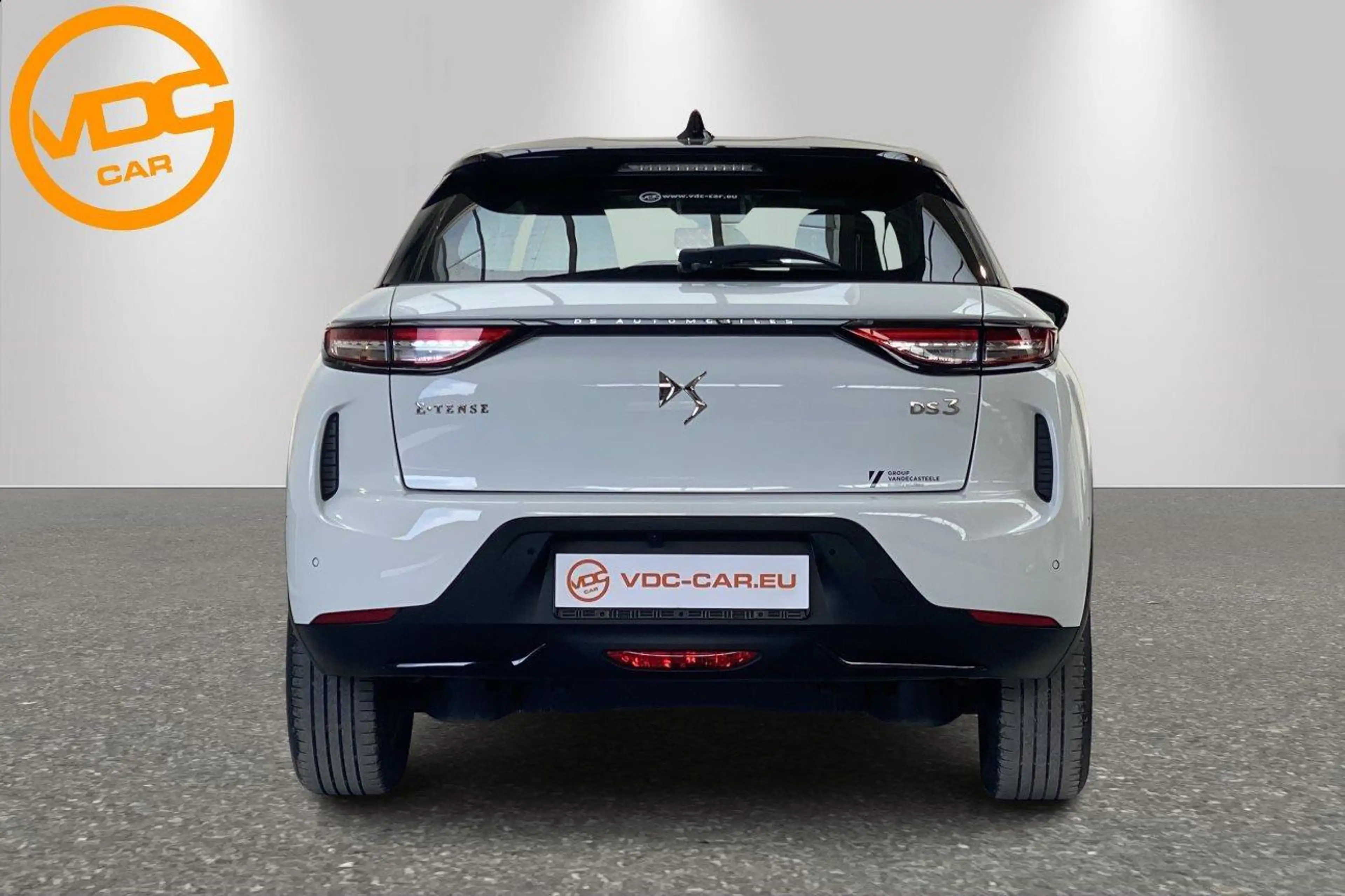 DS Automobiles DS 3 BASTILLE E-TENSE — photo 7