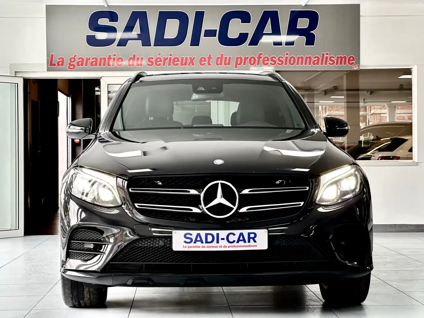 Mercedes-Benz GLC 220 d 163cv 4-Matic - AMG LINE EDITION Noir - 2