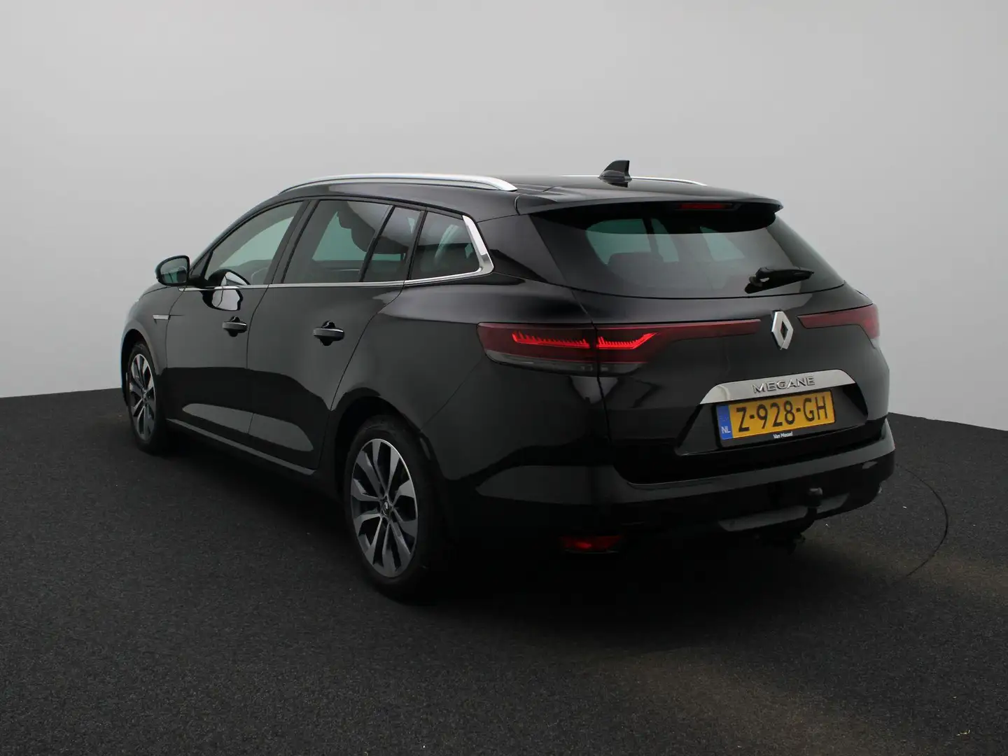Renault Megane Estate 1.3 TCe 140 Techno Zwart - 2