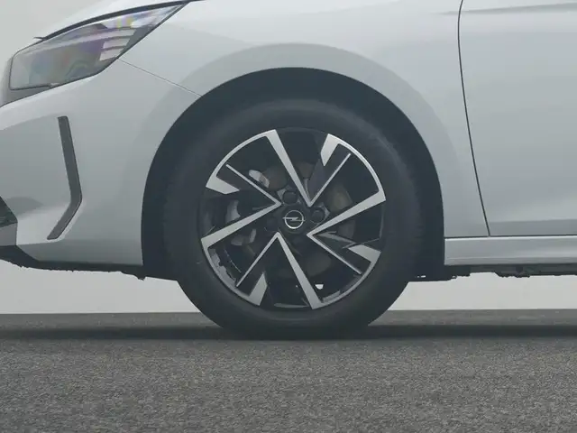 Opel Corsa view 9