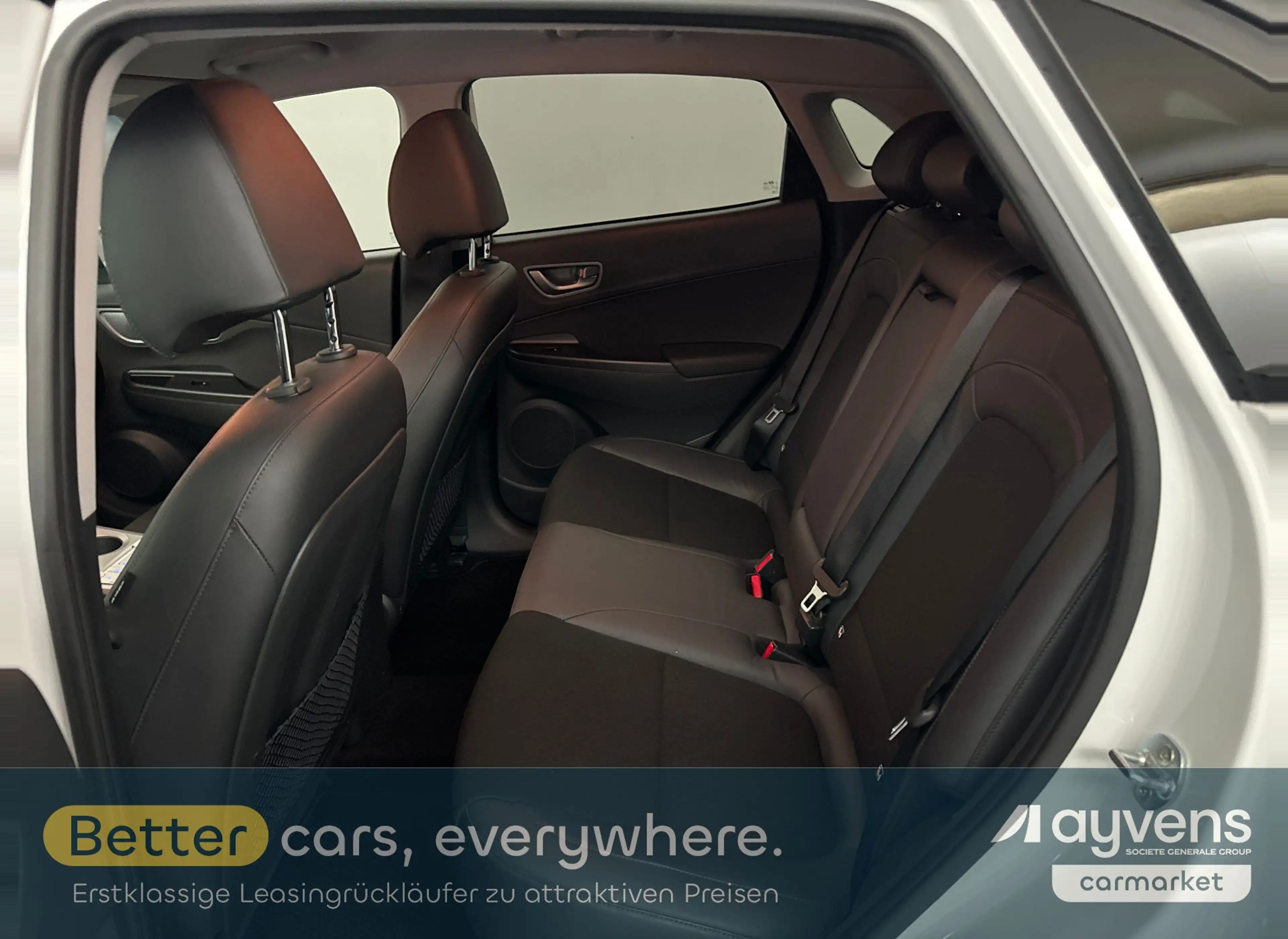 Hyundai KONA EV — photo 11