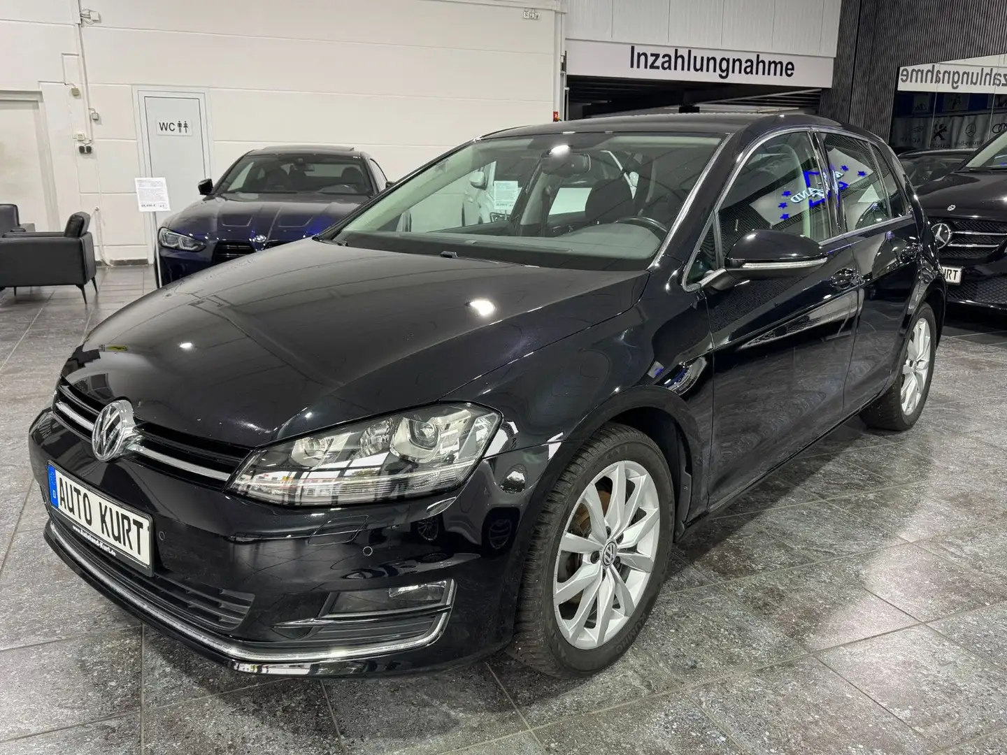 Volkswagen Golf 1,4 TSI*Highline*BMT*Xenon*Navi*Shz*Allwett Schwarz - 2