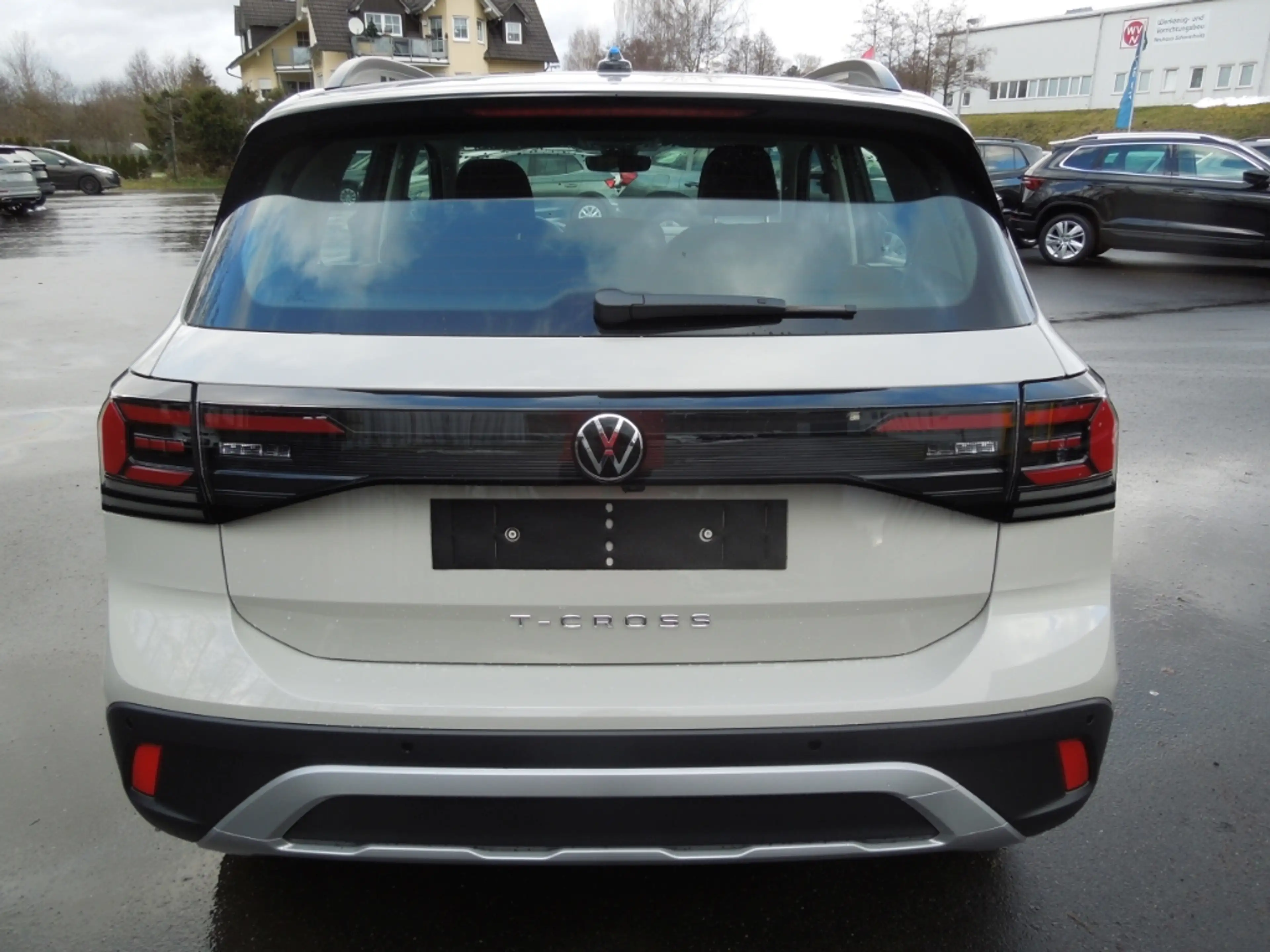 Volkswagen T-Cross 1.0 TSI Life/LED/Sitzheizung/PDC — photo 2