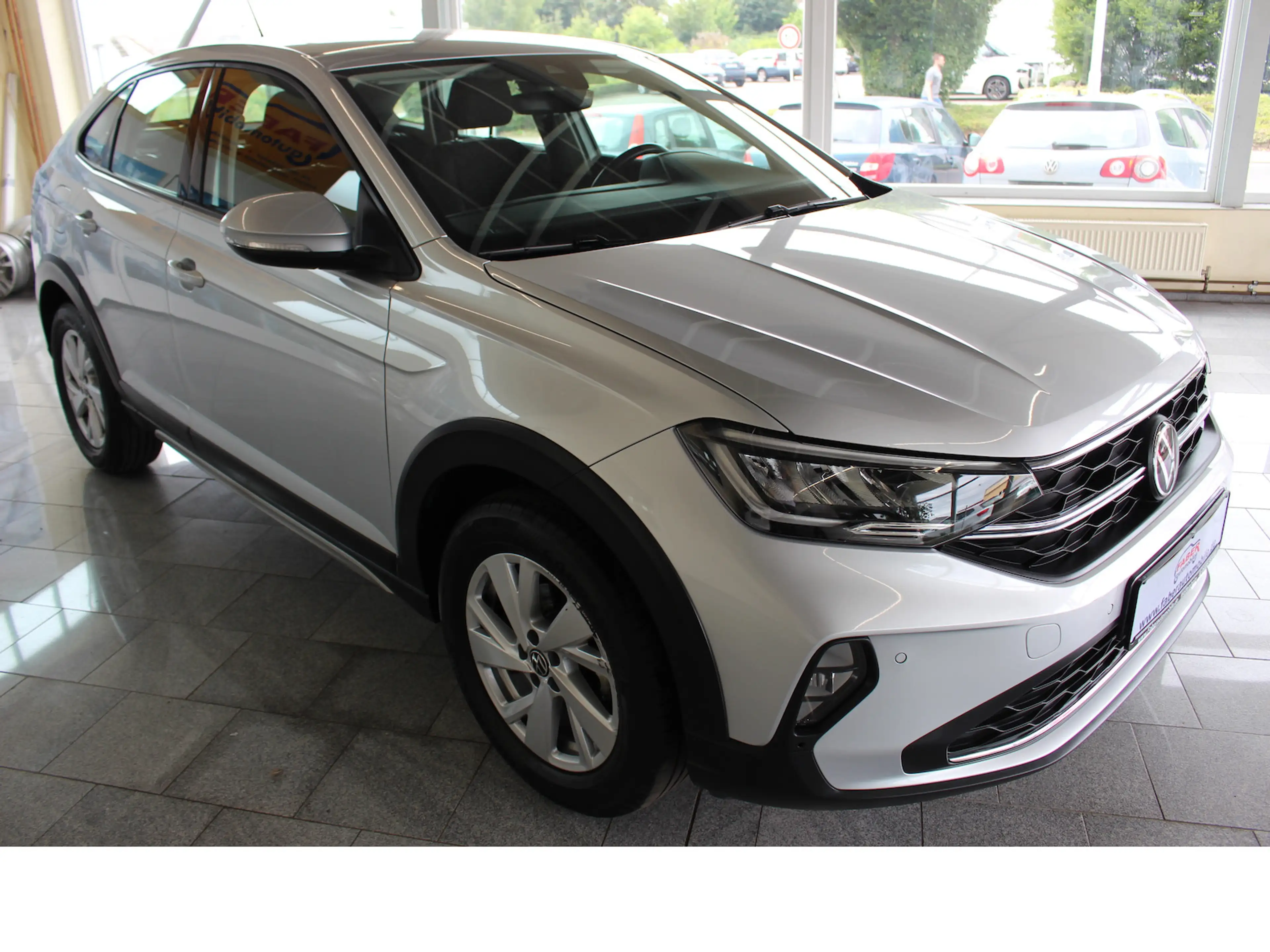 Volkswagen Taigo Life 1.0 TSI.Navi,LED,Multi,Top-Zustand — photo 3