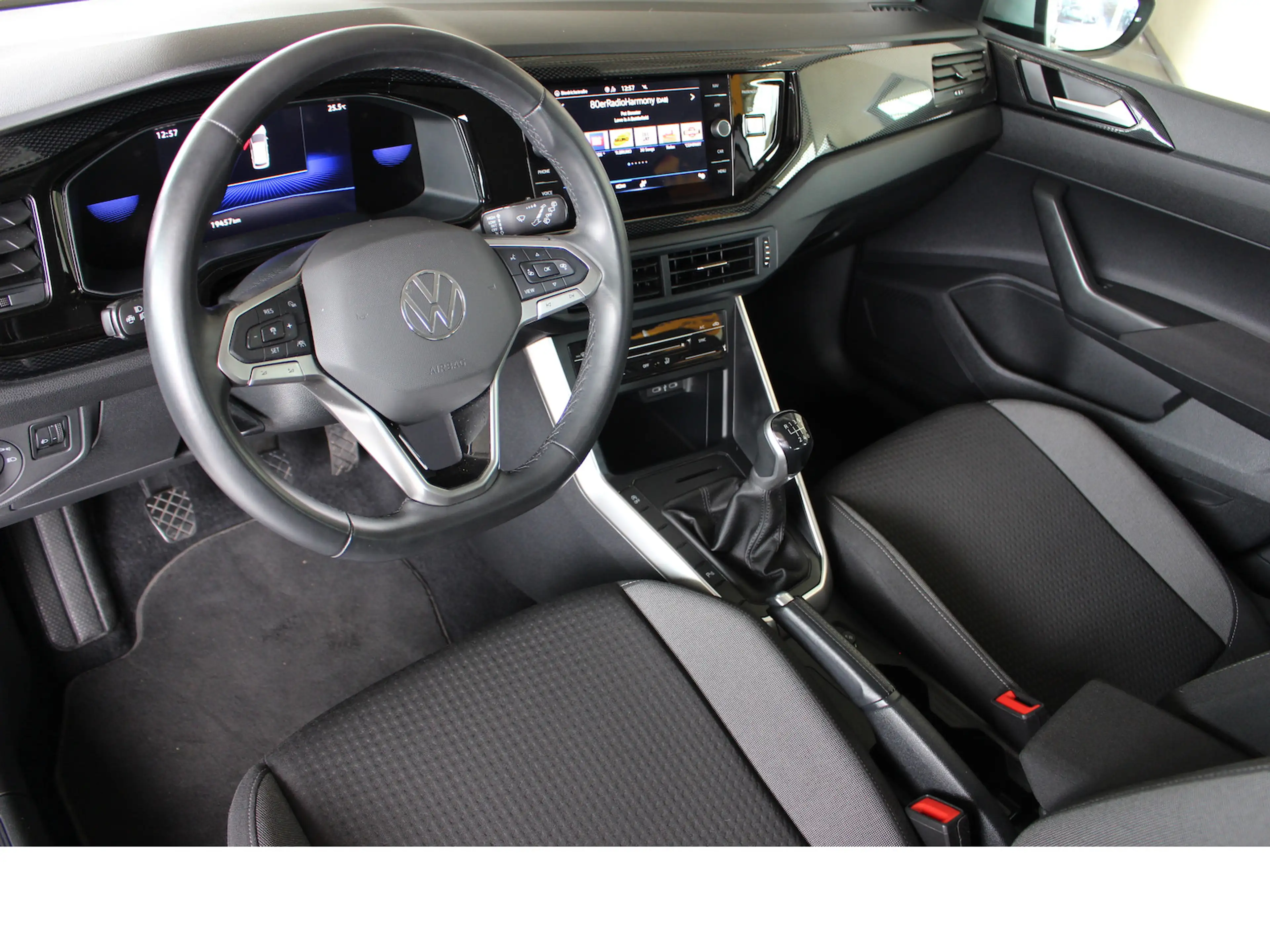 Volkswagen Taigo Life 1.0 TSI.Navi,LED,Multi,Top-Zustand — photo 7