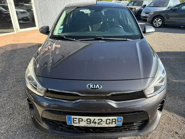Kia Rio view 2