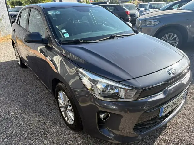 Kia Rio view 6