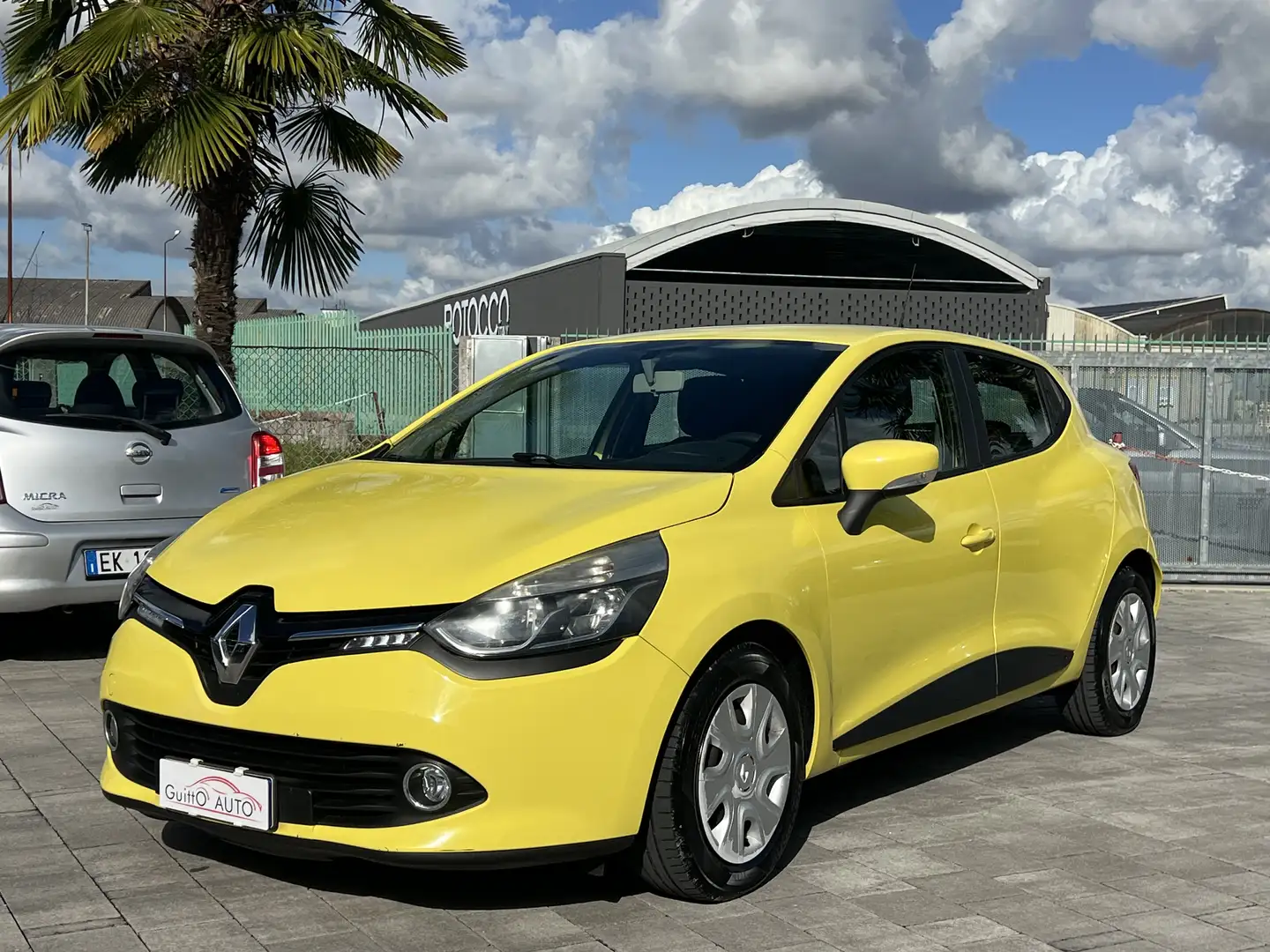 Renault Clio Clio 1.2 Live Gpl 75cv Jaune - 1