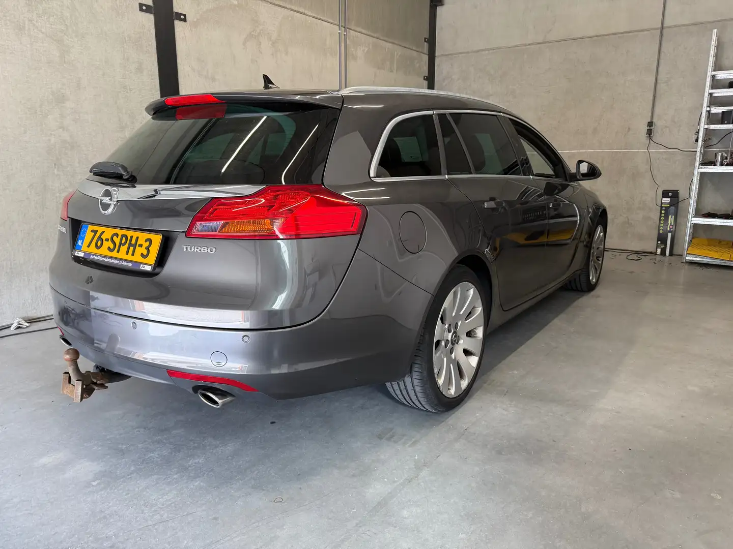 Opel Insignia Insignia 1.6 T Cosmo Grijs - 1