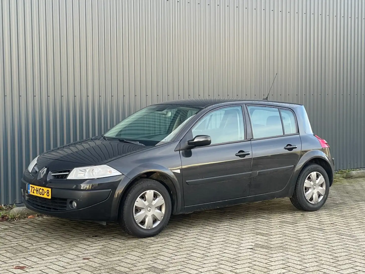 Renault Megane 1.6 16V Business Line Fekete - 1