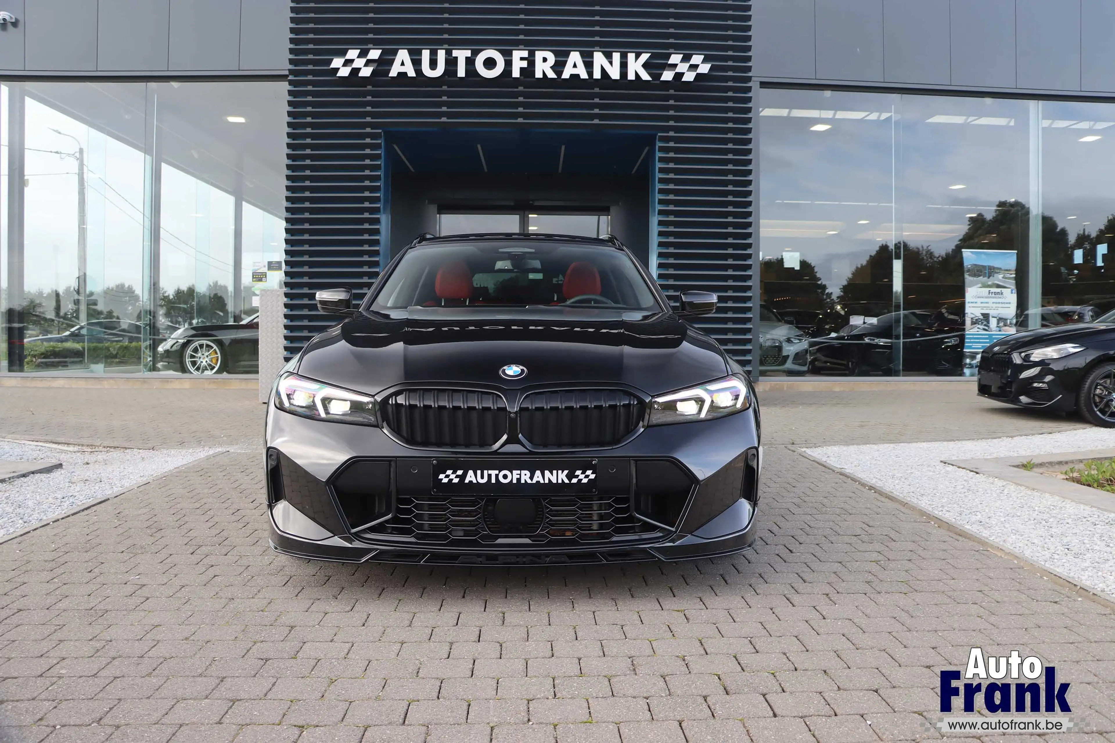 Alpina B3 TOURING / PANO / TREKHK / DRIV PRO / INDIV / 360CAM / H&K / FULL — photo 2