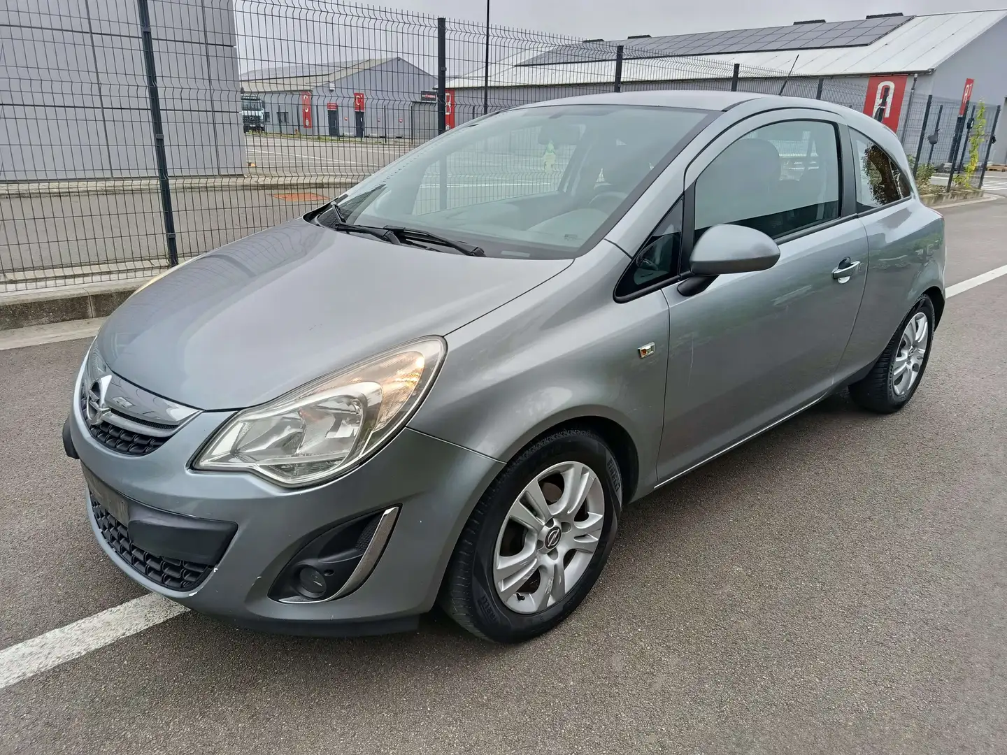 Opel Corsa Corsa 1.3 CDTi Cosmo  eur5 prêt à immatr. Gris - 2