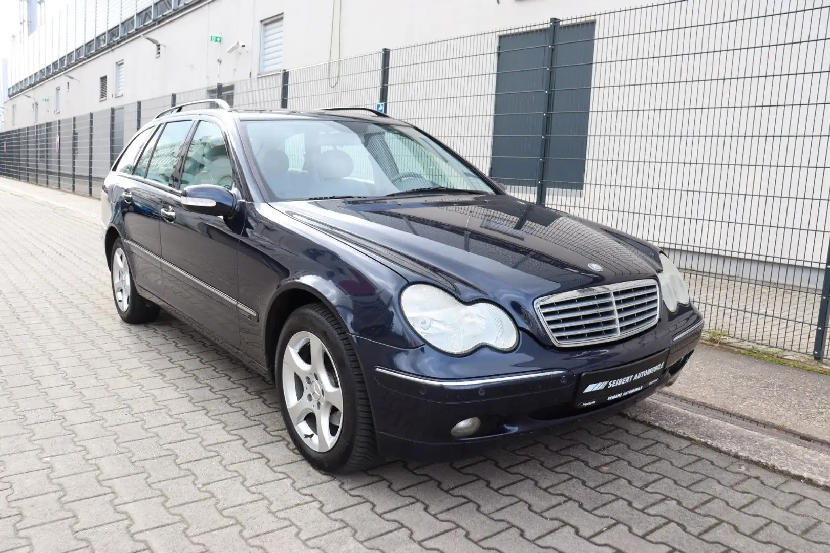 Mercedes-Benz C 180 T Kompressor PDC AHK KLIMAAUT SHZ Azul - 1
