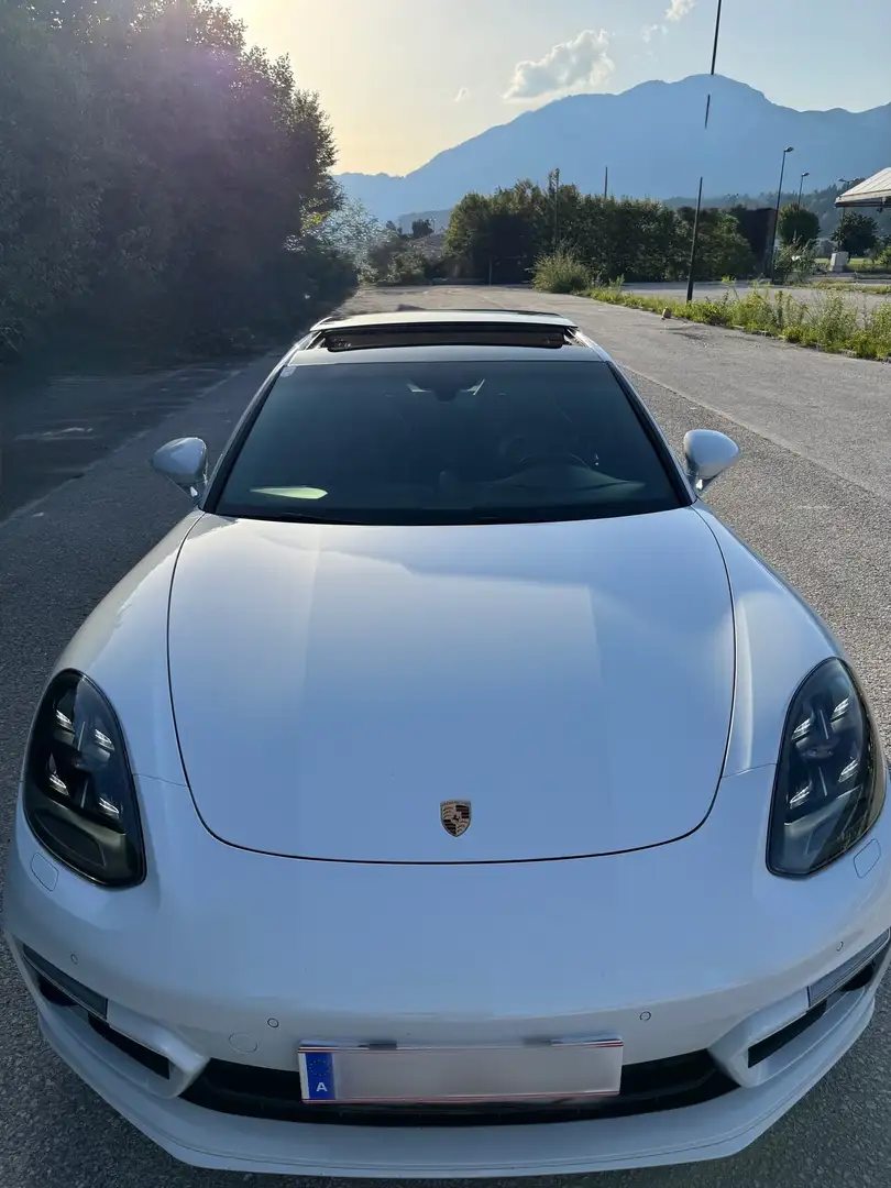 Porsche Panamera 4 E-Hybrid PHEV Aut. Weiß - 2