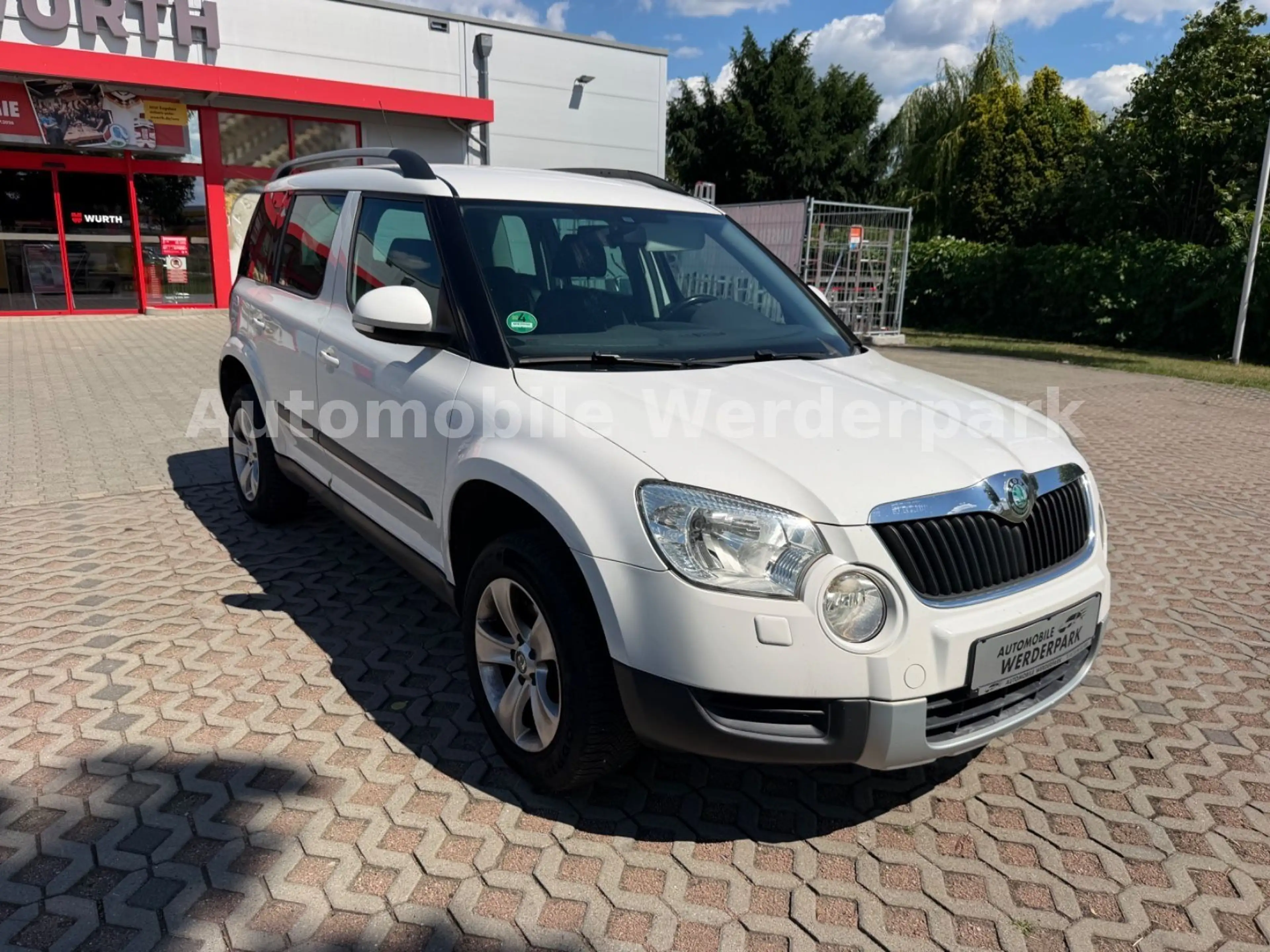 Skoda Yeti Ambition — photo 7