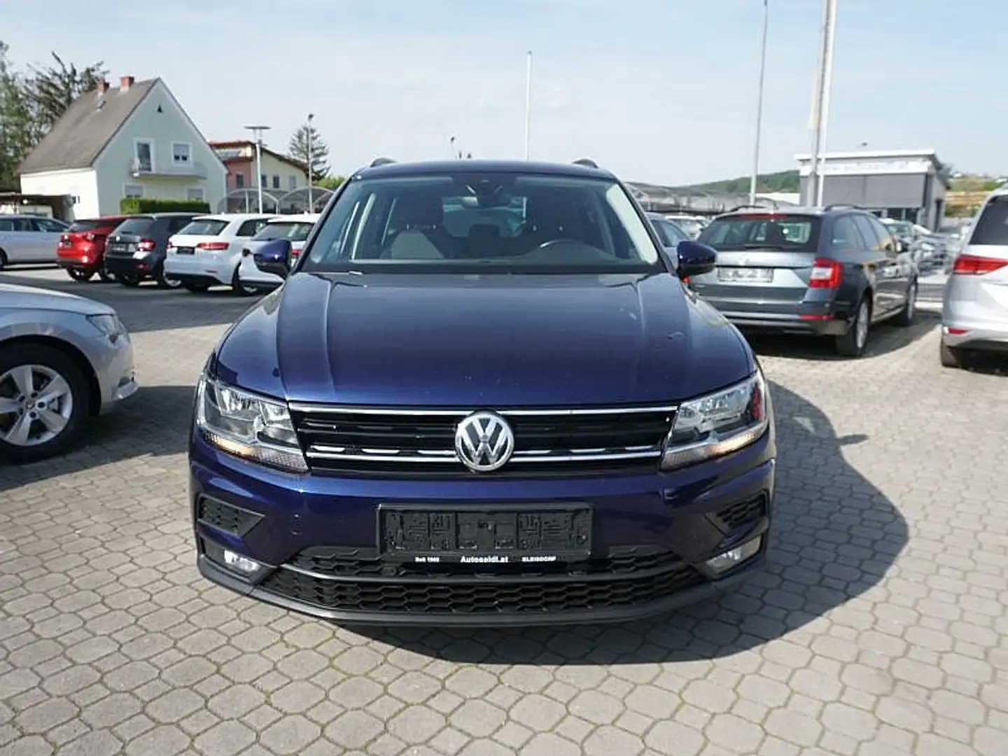 Volkswagen Tiguan 2,0 TDI SCR Comfortline *NAVI+KAMERA+ACC* Blau - 2
