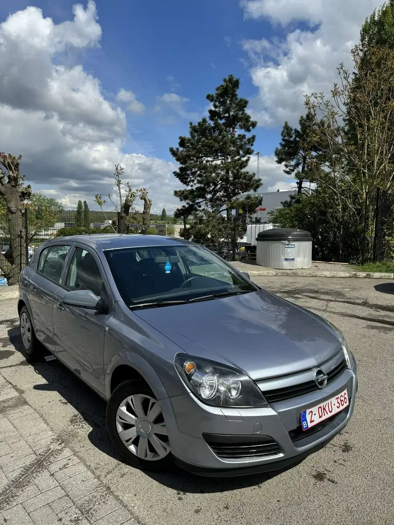 Opel Astra 1.4i XEP 16v Cosmo Bleu - 1