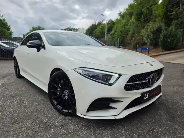 Mercedes-Benz CLS 300 d*B2B*MARCHAND*AMGPACK*MULTIBEAM*CAMERA*Ambientlight