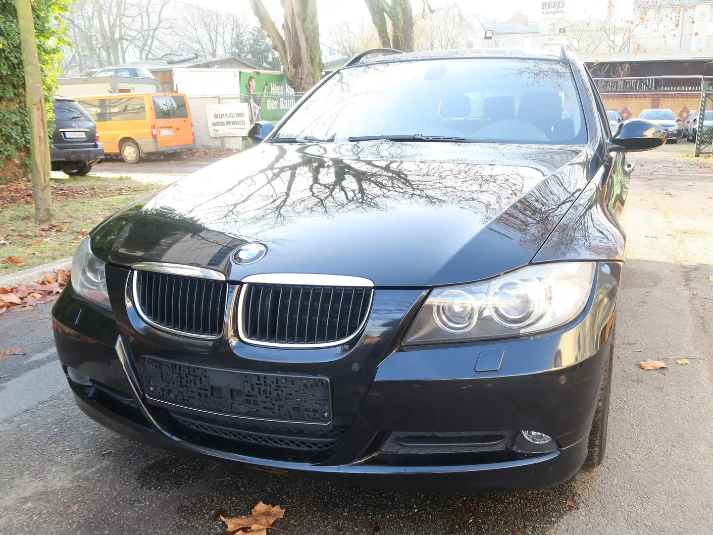 BMW 320 320d Pano Ahk Advantage Paket Leder Xenon Noir - 1
