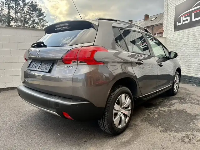 Peugeot 2008 view 7