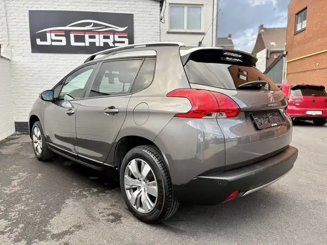 Peugeot 2008 view 9