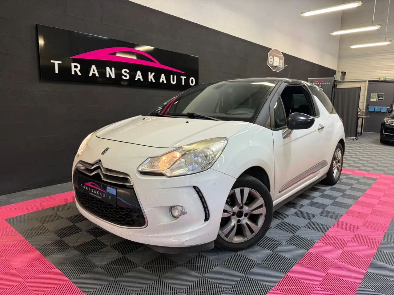 Citroen DS3 e-HDi 90 Airdream So Chic