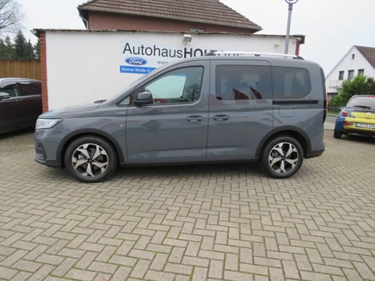Ford Tourneo Connect Trend KLIMA ALU Gris - 2