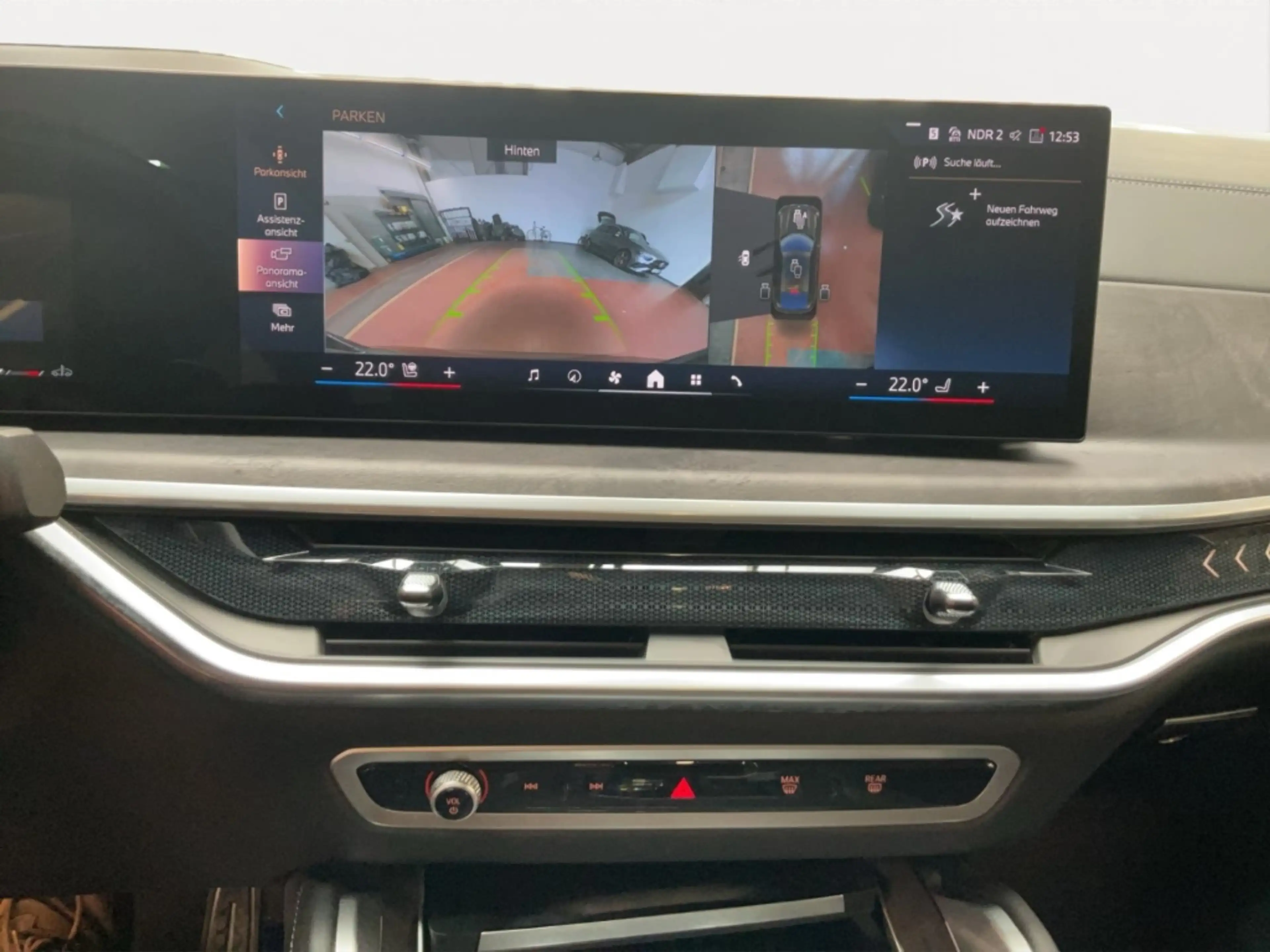 BMW X6 xDrive 30d M Sport Alu LED AHK Pano Navi Sitzh. St — photo 16