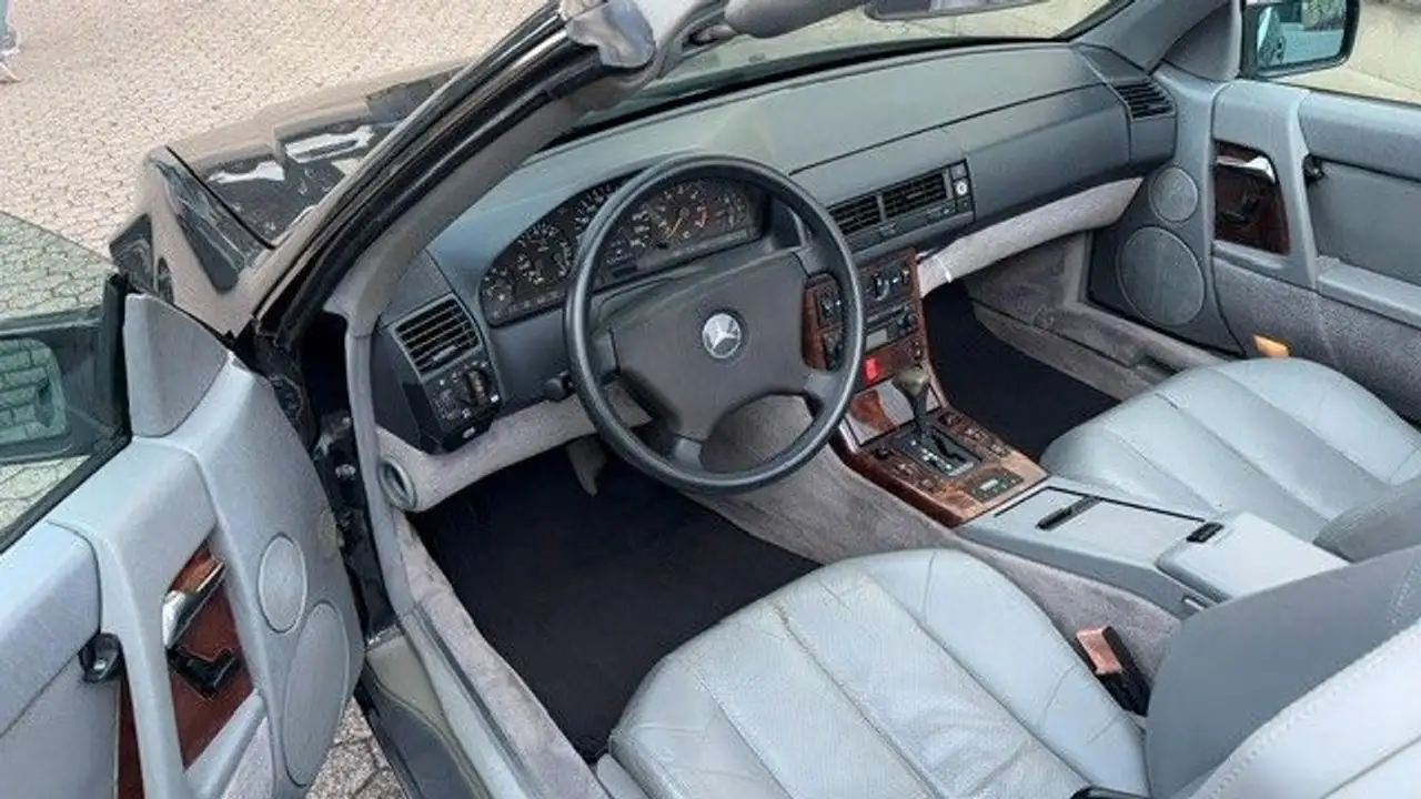 Mercedes-Benz SL 300, foto 4