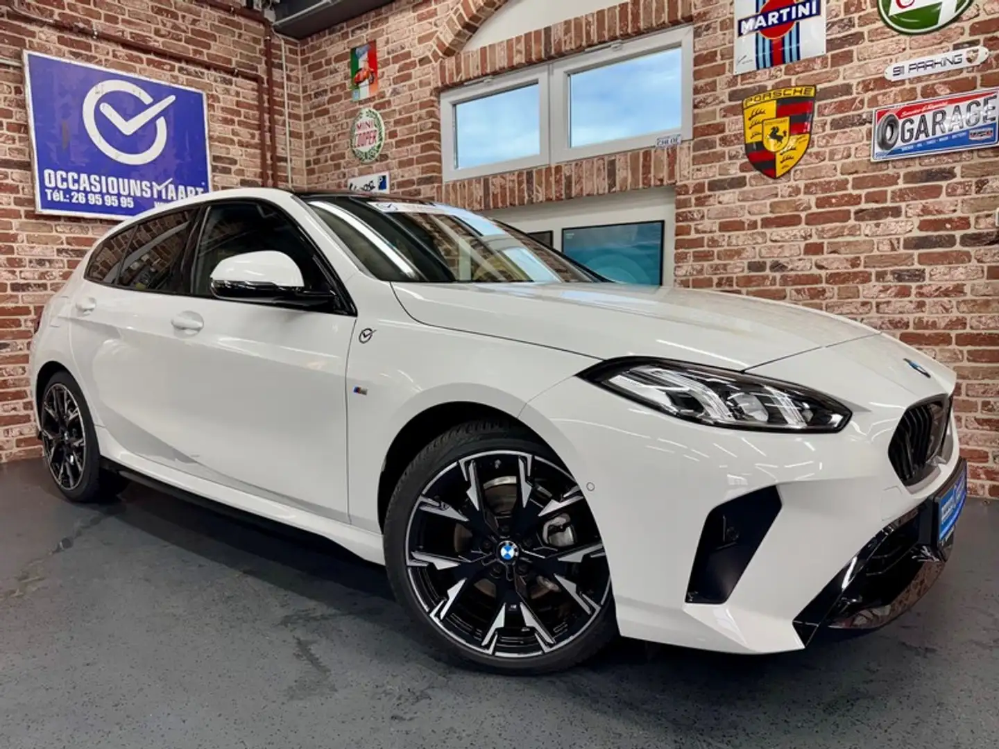 BMW 120 120iA 156cv Auto M-SPORT (New Modèle) Blanc - 1