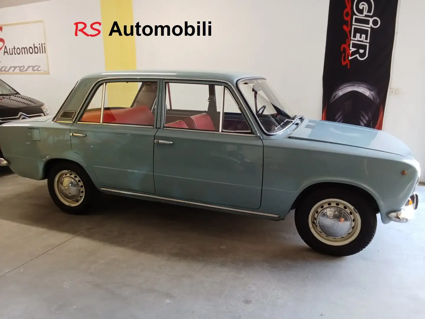 Fiat 124 Spider Berlina-1972 Синий - 1
